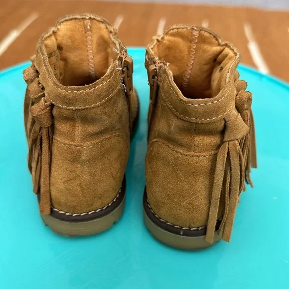 Cute Zara Fringe Boots - Picture 3 of 7